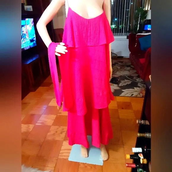 white christmas dresses Women's White Base Asymmetrical Slip Dress main image 1